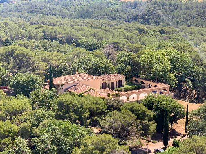 Location de vacances pour 2 personnes, avec piscine et jardin à Mondragon - 2