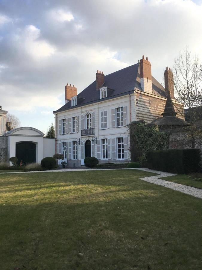 Entre Cour et Jardin in Arras, Région d'Arras