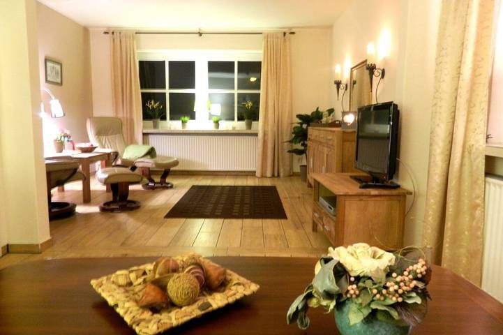 Ferienhaus für 4 Personen, mit Terrasse und Garten in Klamp