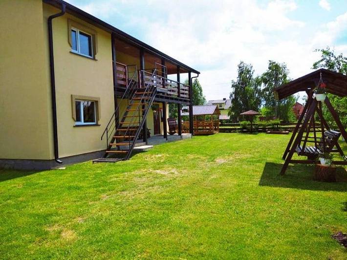 Ferienhaus für 12 Personen, mit Balkon und Terrasse sowie Garten und Ausblick in der Ukraine