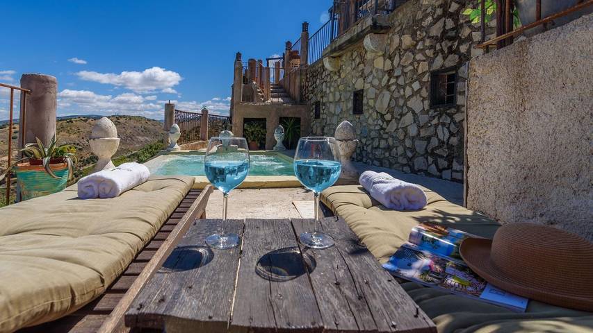 Casa rural para 8 personas, con piscina y balcón/terraza en Algarinejo - 2