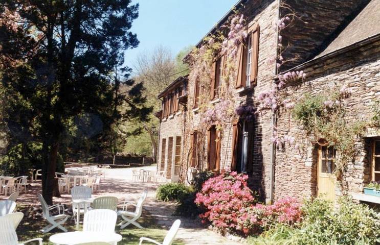 Hôtel pour 4 personnes, avec Terrasse et Jardin à Bouillon