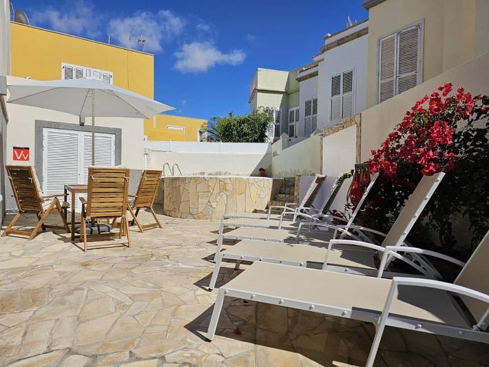 Holiday apartment for 3 people, with terrace and pool - 1