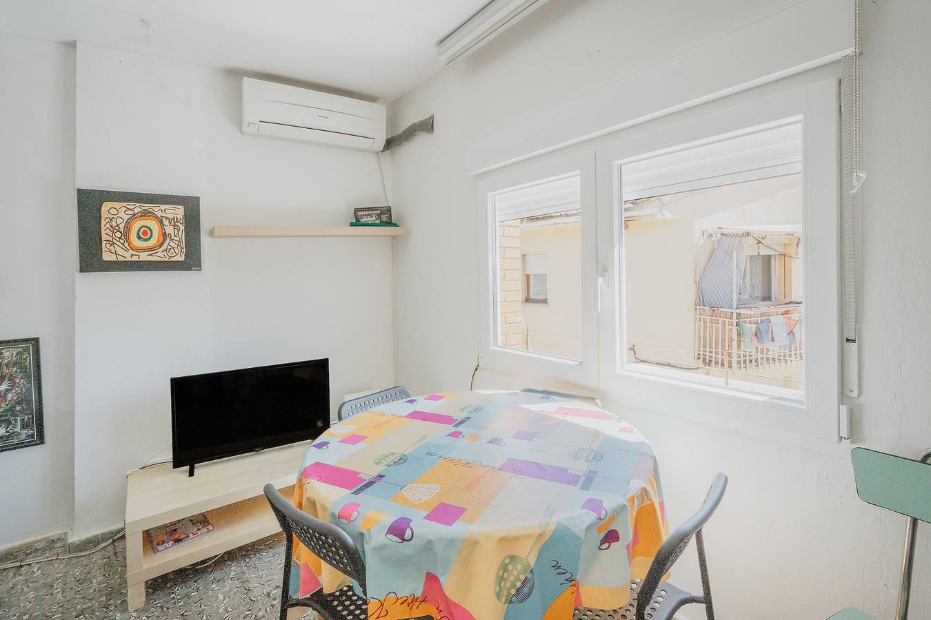 Maison de vacances « Pisito De Pueblo Ii » avec vue sur la montagne, Wi-Fi et climatisation in Navaluenga, Valle del Alberche
