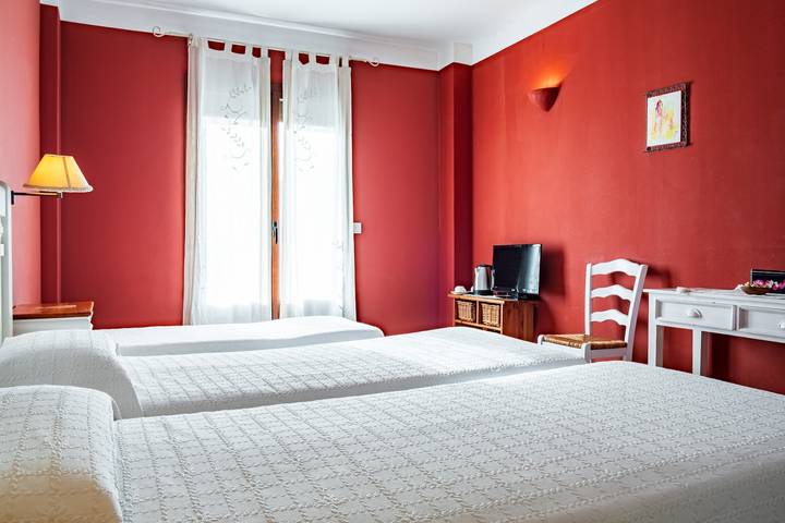 Habitación para 2 personas, con jardín y piscina para niños, Familias con niños en Provincia de Salamanca - 2