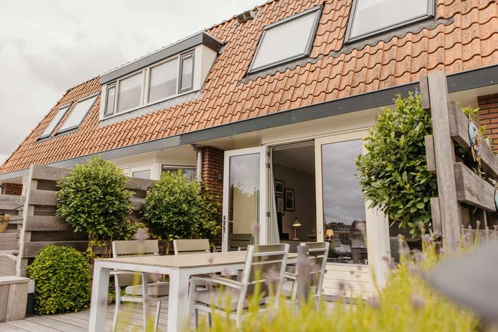 Ferienhaus für 6 Personen, mit Balkon/Terrasse und Terrasse in Friesland