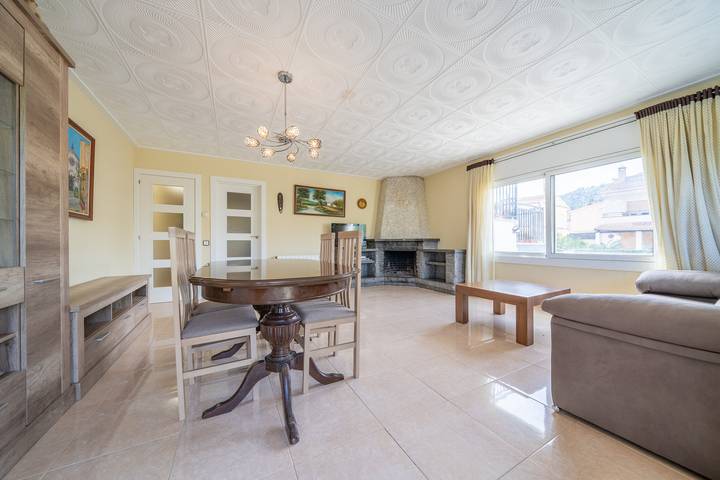 Ferienwohnung für 6 Personen, mit Balkon und Terrasse sowie Garten in Pineda de Mar - 4