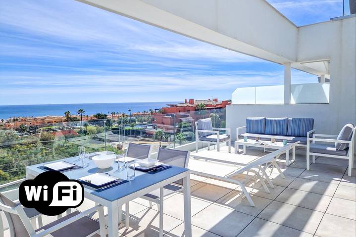 Apartamento de vacaciones para 6 personas, con terraza además de jardín y vistas - 1