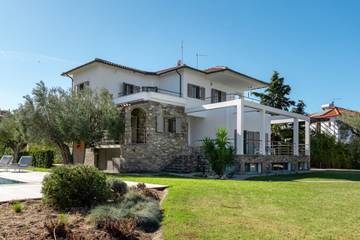 Villa für 11 Personen in Pefkochori, Kassandra, Bild 1