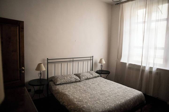 Appartamento intero, Ampio appartamento elegante vicino all’imbarco dei traghetti in Livorno, Costa degli Etruschi