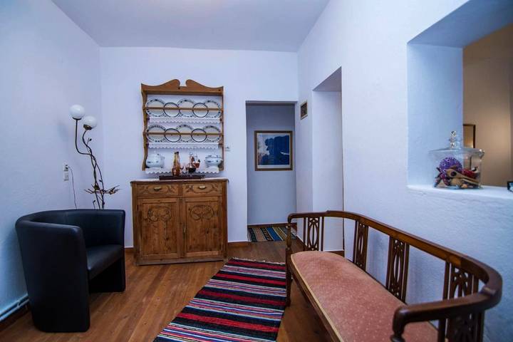 Location de vacances pour 4 personnes, avec Terrasse ainsi que Jardin et Vue dans (Nea) Vrasna - 2