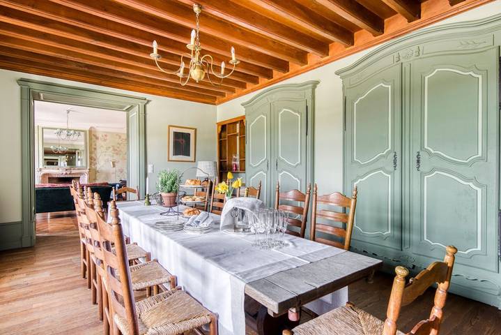 Château pour 12 personnes, avec jardin et terrasse dans Saône-et-Loire - 4
