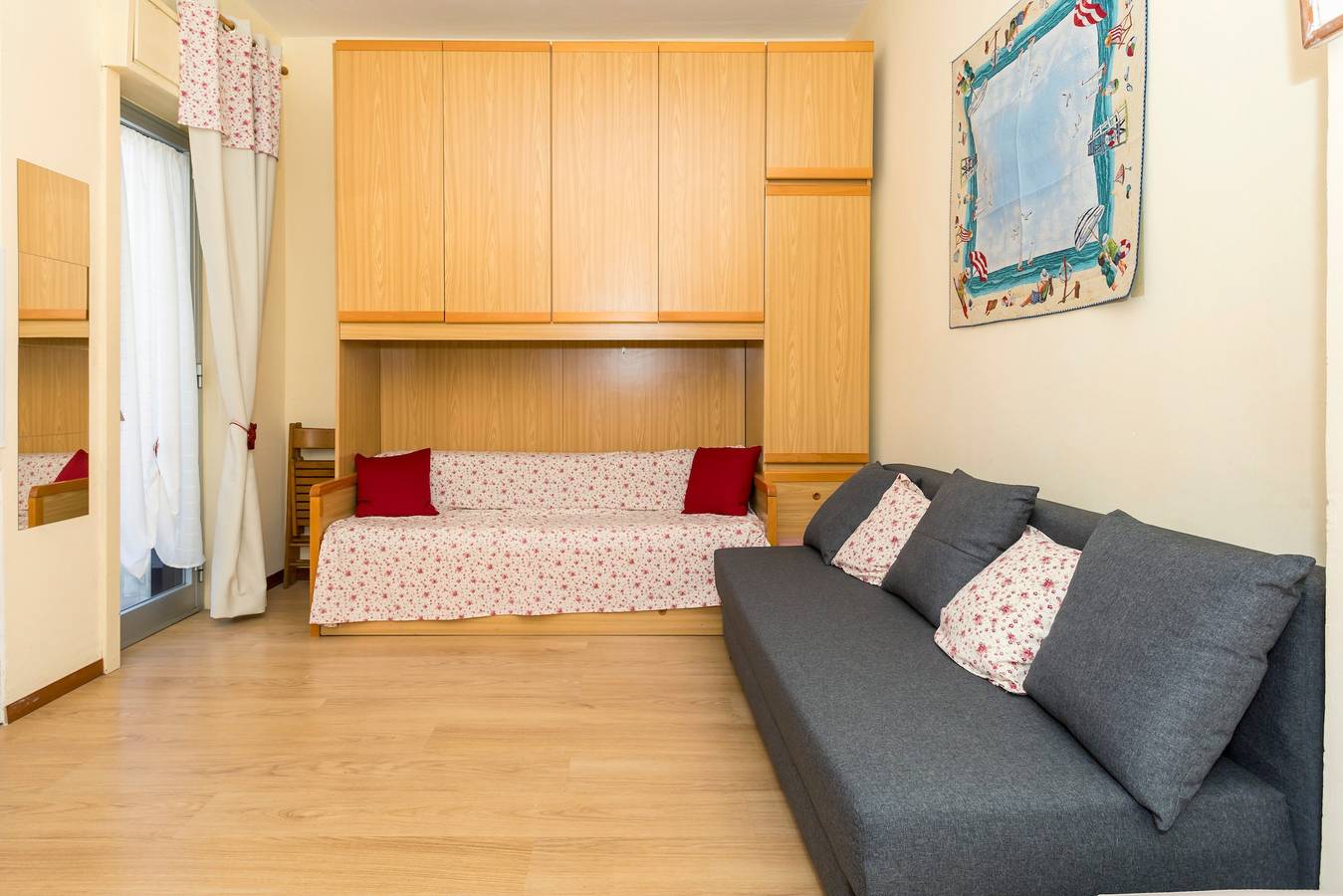 Monolocale intero, Casa Bethel con Balcone e Aria Condizionata in Chianchitta-Pallio, Giardini-Naxos