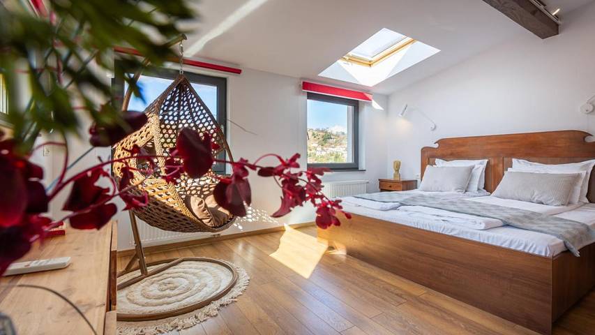 Location de vacances pour 6 personnes, avec vue et jardin, animaux acceptés dans Poiana Brasov - Brasov - 3