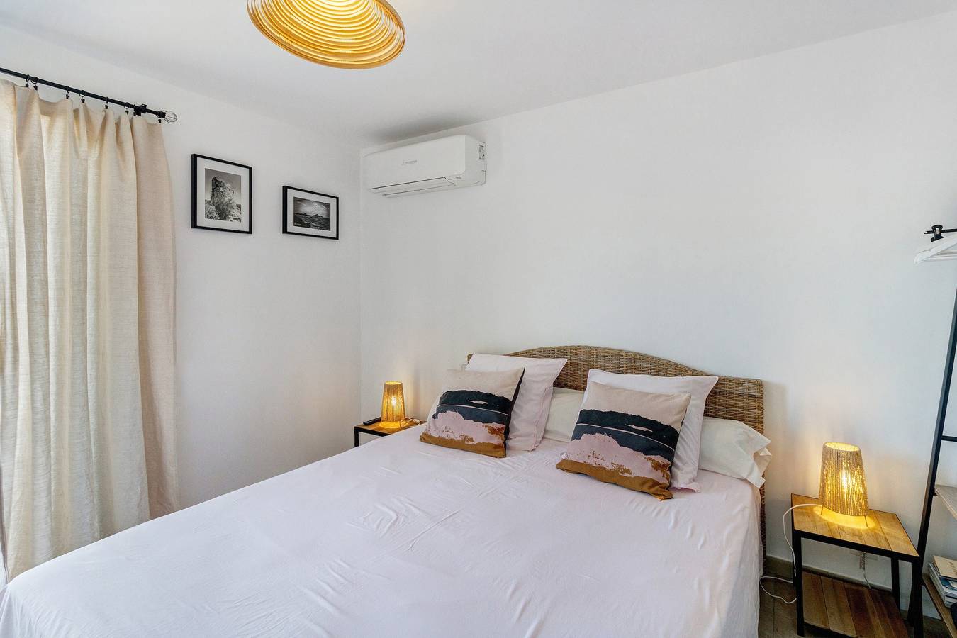 Chambre d'hôtes 'Chambre 2' avec vue sur la mer, Wi-Fi et climatisation in Grosseto-Prugna, Région d'Ajaccio
