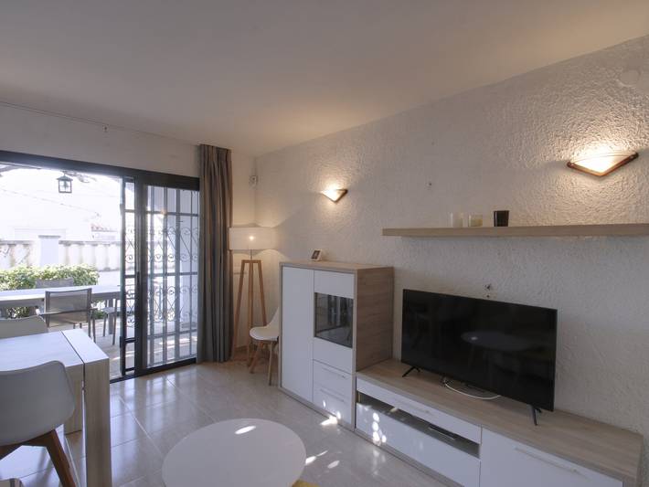 Villa pour 6 personnes, avec terrasse et jardin, animaux acceptés à Cambrils - 3
