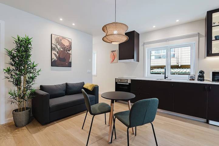 Location de vacances pour 3 personnes, avec jardin à Povoa de Varzim