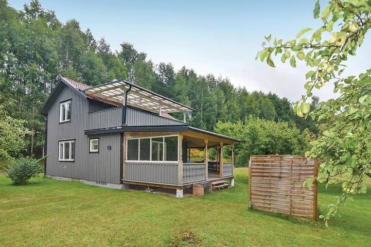 Ferienhaus für 6 Personen, mit Terrasse und Balkon/Terrasse - 1