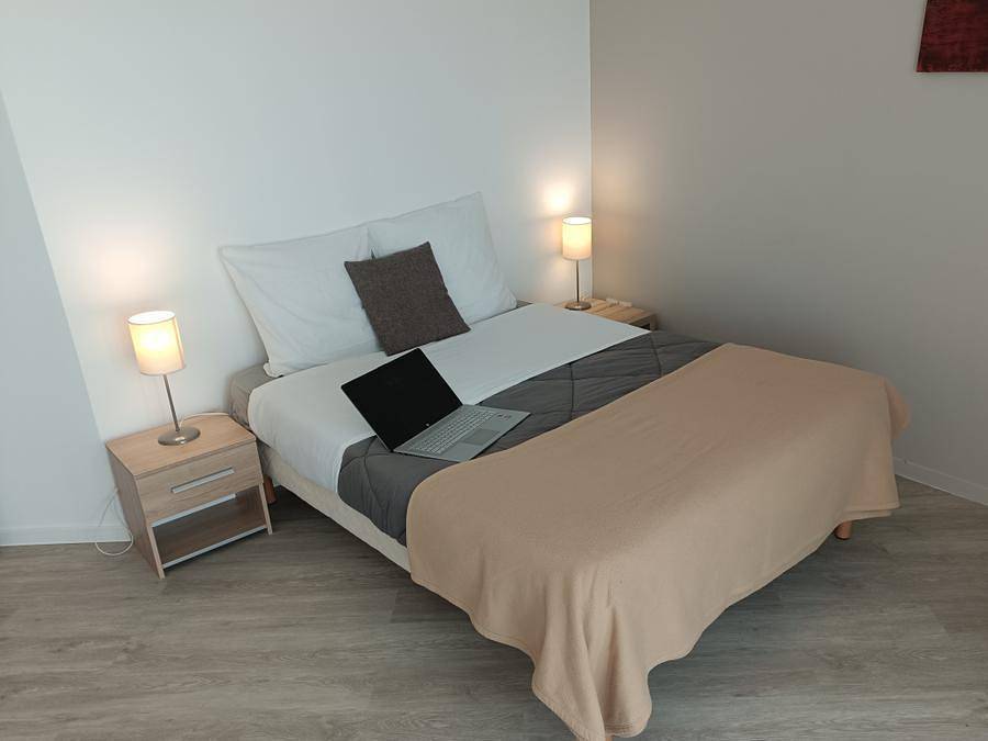 Terres de France - Appart Hotel Rouen Flaubert - Studio 2 personen - Tweepersoonsbed in Rouen, Rouen en omgeving