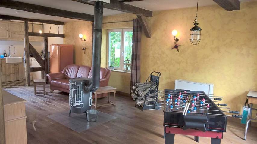 Location de vacances pour 9 personnes, avec jardin et vue à Beauraing - 3