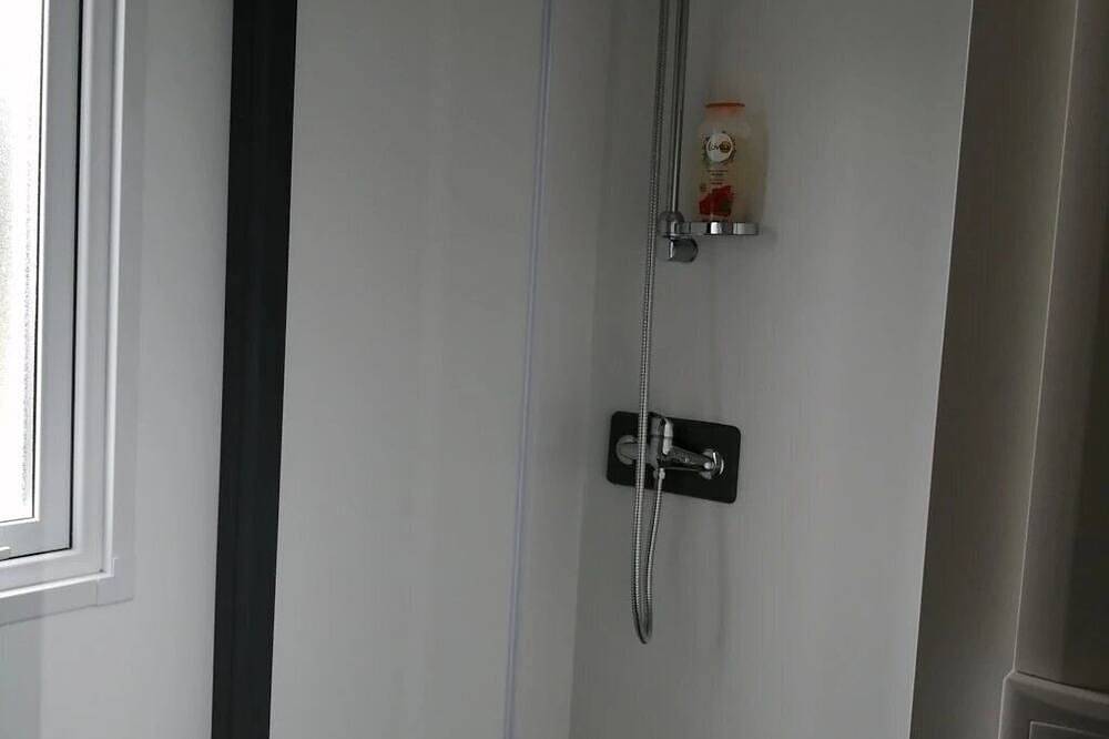 Zecamping 3 étoiles espace aquatique pataugeoire mobil-home Tv 20m2 in Le Boulou, Céret region