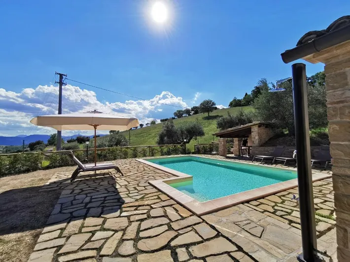 Villa pour 10 personnes, avec jardin et piscine - 1