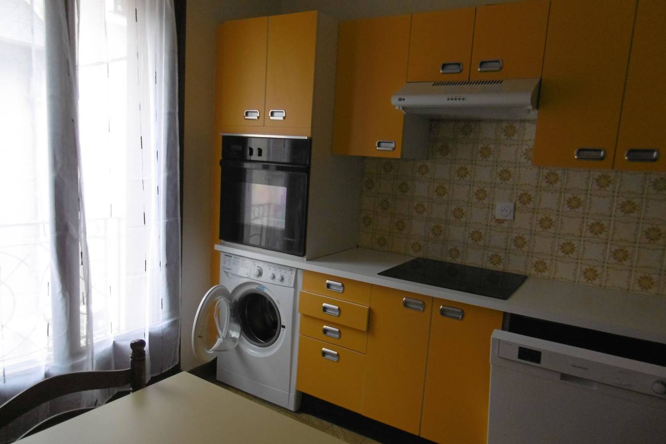 Apartamento entero, Apartamento vacacional "Gîte l'Odyssée" con balcón y Wi-Fi in Espalion, Aveyron (desambiguación)