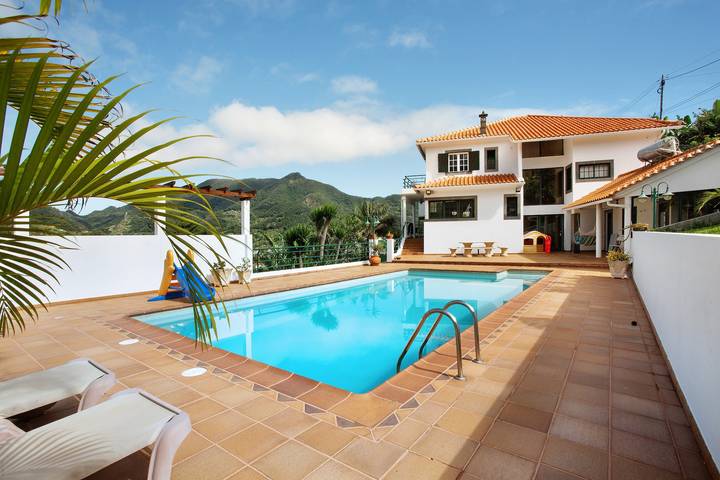 Casa de férias para 8 pessoas, com Varanda e Jardim