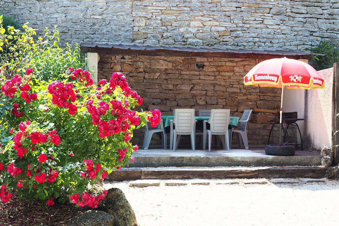 Gîte Caussenard, calme et spacieux in Le Recoux, Région de Florac
