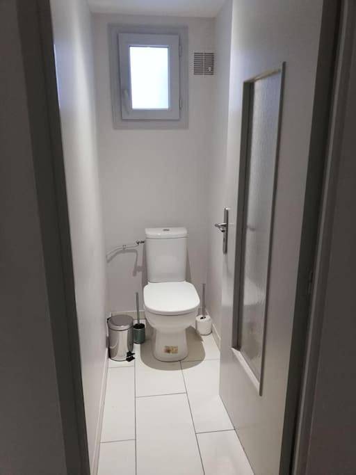 Location de vacances pour 6 personnes, avec jardin et vue à Hèches - 4