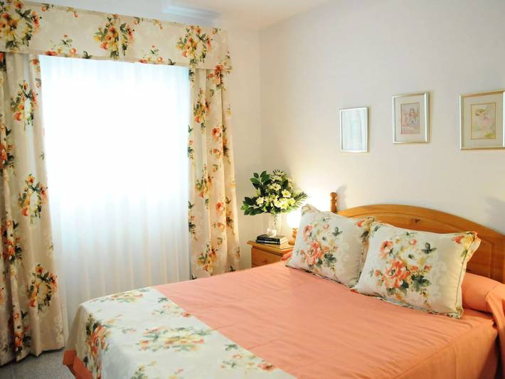Apartamento entero, 4 estancias 4 Personas in Vecindario, Santa Lucía de Tirajana