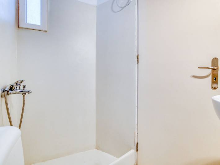 Gîte pour 6 personnes, avec jardin dans Aliki - 3