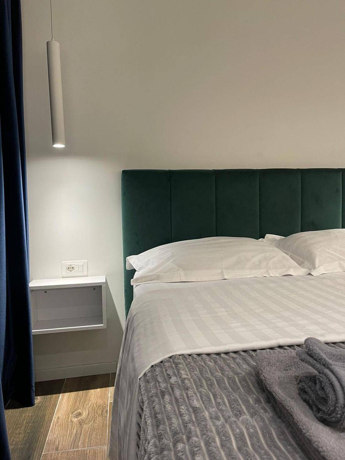 Ganzes Studio, Le petite Central Studio Apartments in Tiranë, Albanien