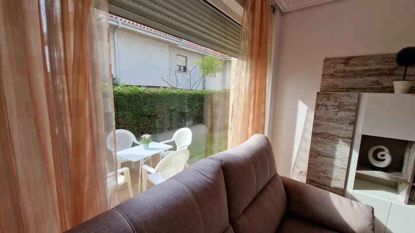 Location de vacances pour 5 personnes, avec jardin dans Cóbreces - 2