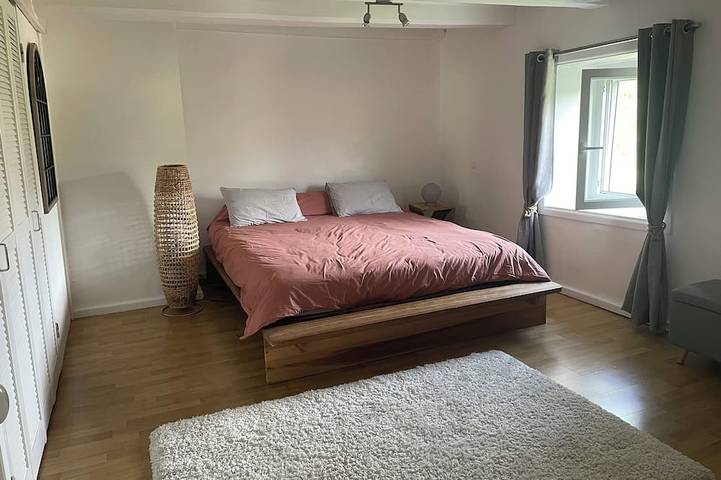 Location de vacances pour 8 personnes, avec jardin à Bourg-Lastic - 3