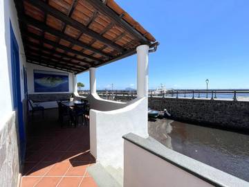 Gîte pour 4 personnes, avec terrasse à Santa Marina Salina