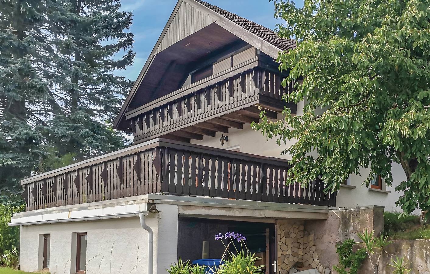 Ferienhaus 'Kaiser' mit Bergblick, privater Terrasse und Wlan in Wasungen, Werratal