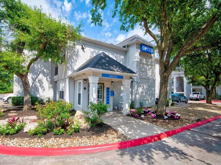 Apartamento entero, 1 cama tamaño queen | Baño adaptado para personas co in Austin, Condado de Travis