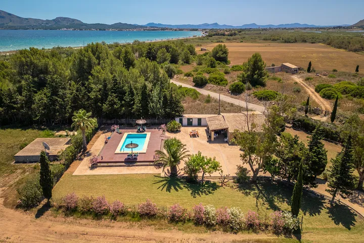 Rotes Finca for 6 with pool in Pollensa 250 m from the beach in Pollença, North Majorca