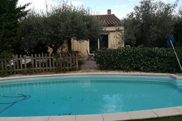 Gîte pour 8 personnes, avec terrasse et jardin à Saint-Mathieu-de-Tréviers