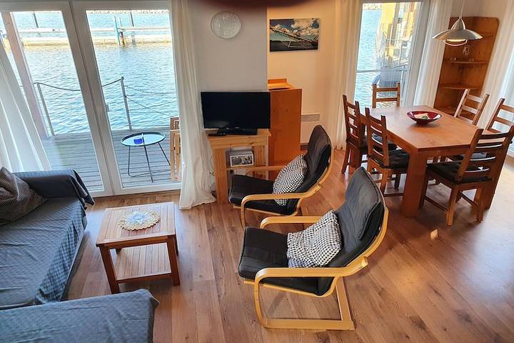 Hausboot für 4 Personen, mit Balkon in Mecklenburg-Vorpommern - 4