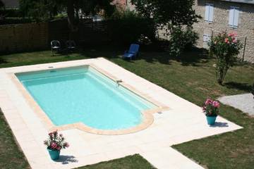 Villa pour 8 Personnes dans Montfaucon (Lot), Parc Naturel Régional des Causses du Quercy, Photo 3