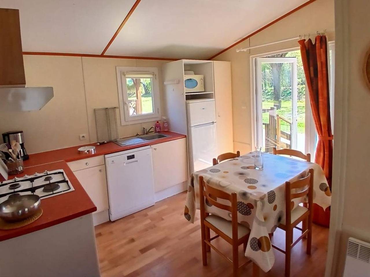 Chalet con terraza acogedor - 6 pers. in Aigueblanche, Savoie