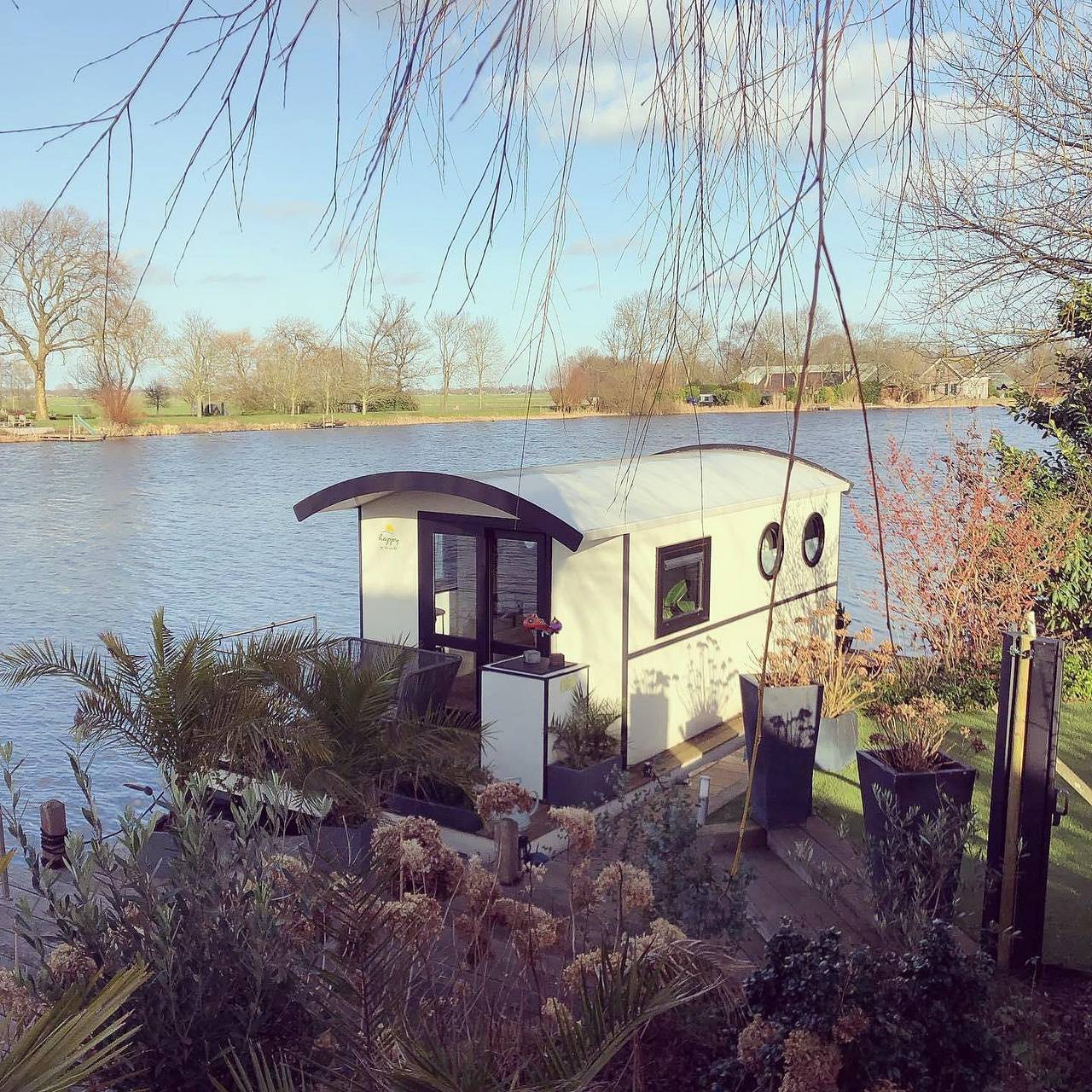Resort Rhederlaagse Meren — Das Weiße Hausboot | 2 Personen in IJssel