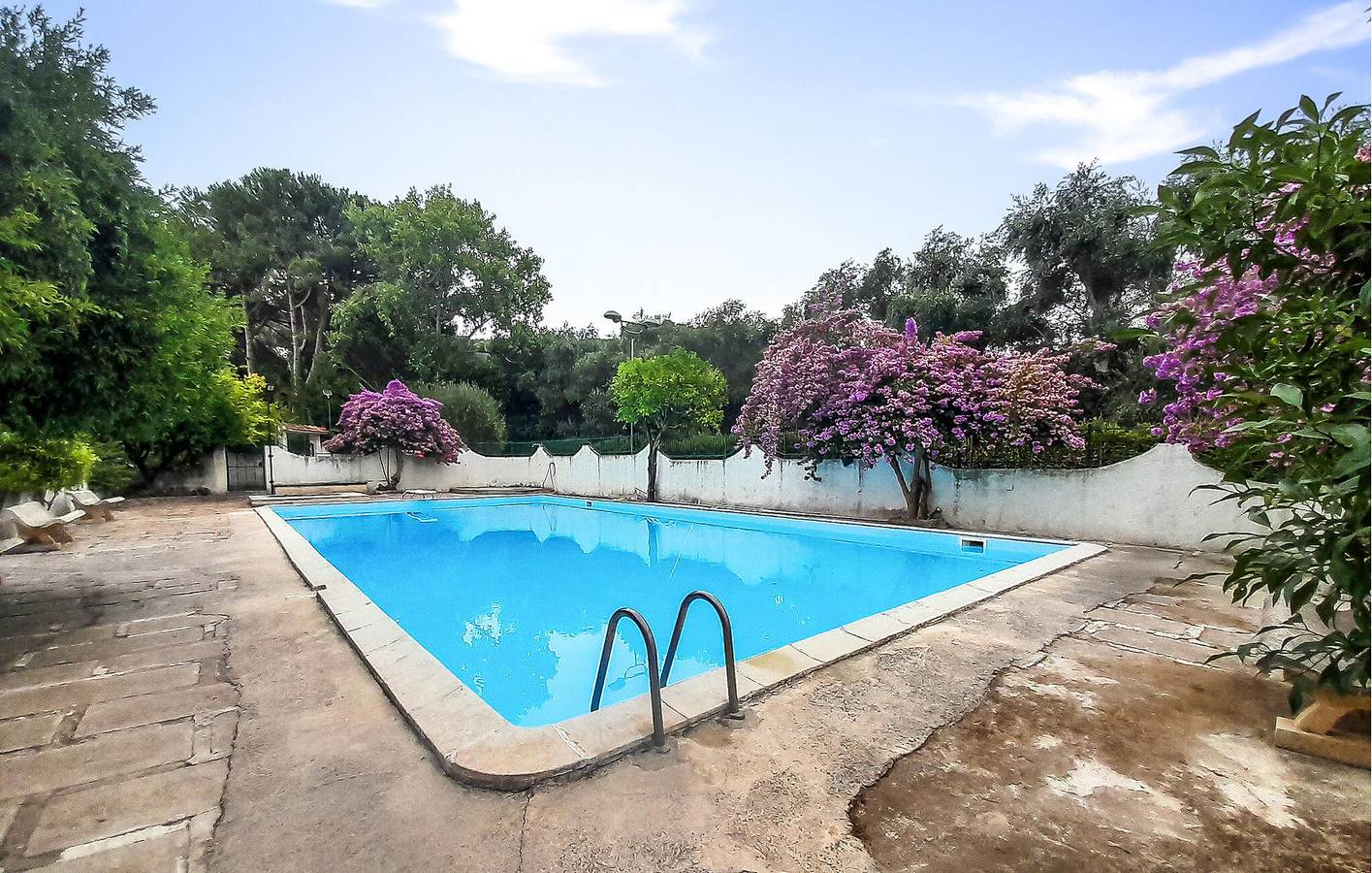 Gemütliche Wohnung mit Pool, Garten & AC in der Nähe von Marina di Peschici in Gargano