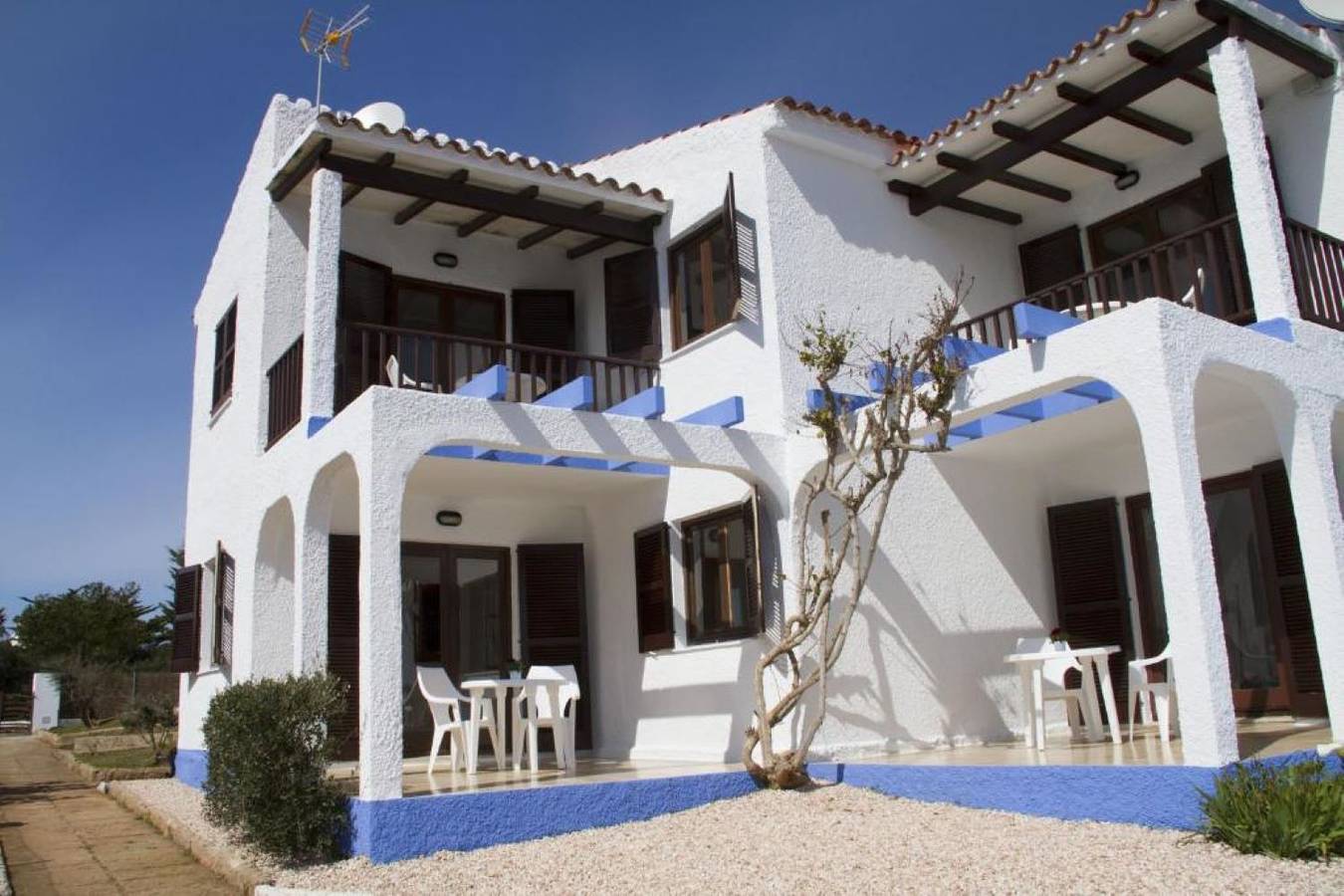 Entire apartment, Apto. Blue Beach Calan Turqueta by Escape Home in Cala Blanes, Ciutadella