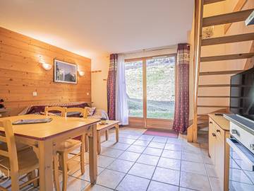 Gîte pour 6 personnes, avec terrasse dans Office De Tourisme La Maison D Aussois