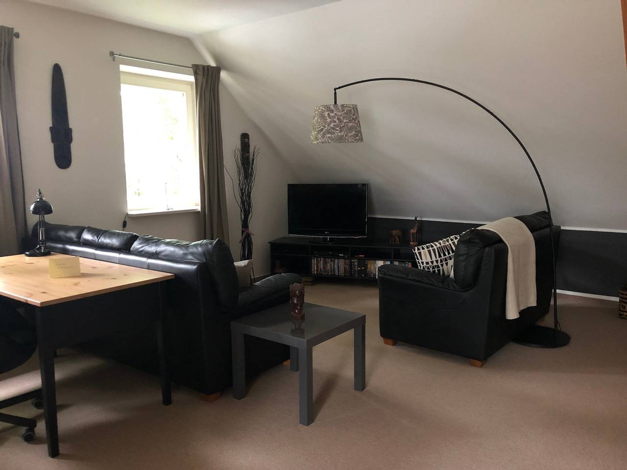 Ganze Ferienwohnung, Gemütliche 1 1/2-Zimmer Wohnung in Hoisdorf, Kreis Stormarn