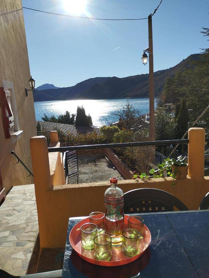 Apartamento de vacaciones para 3 personas, con vistas además de vistas al lago y terraza - 1