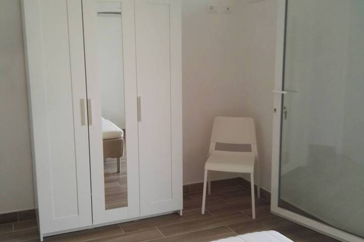 Gîte pour 2 personnes, avec balcon à Sarzana - 2